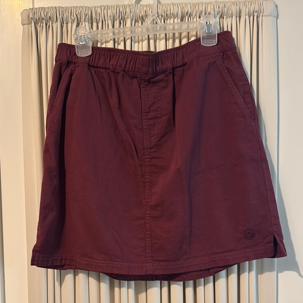 Crazy shirts, Hawaiian original burgundy skirt